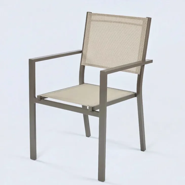 Set tavolo da giardino allungabile 200/300cm tortora + 4 sedie con braccioli quadrati tortora Brezza